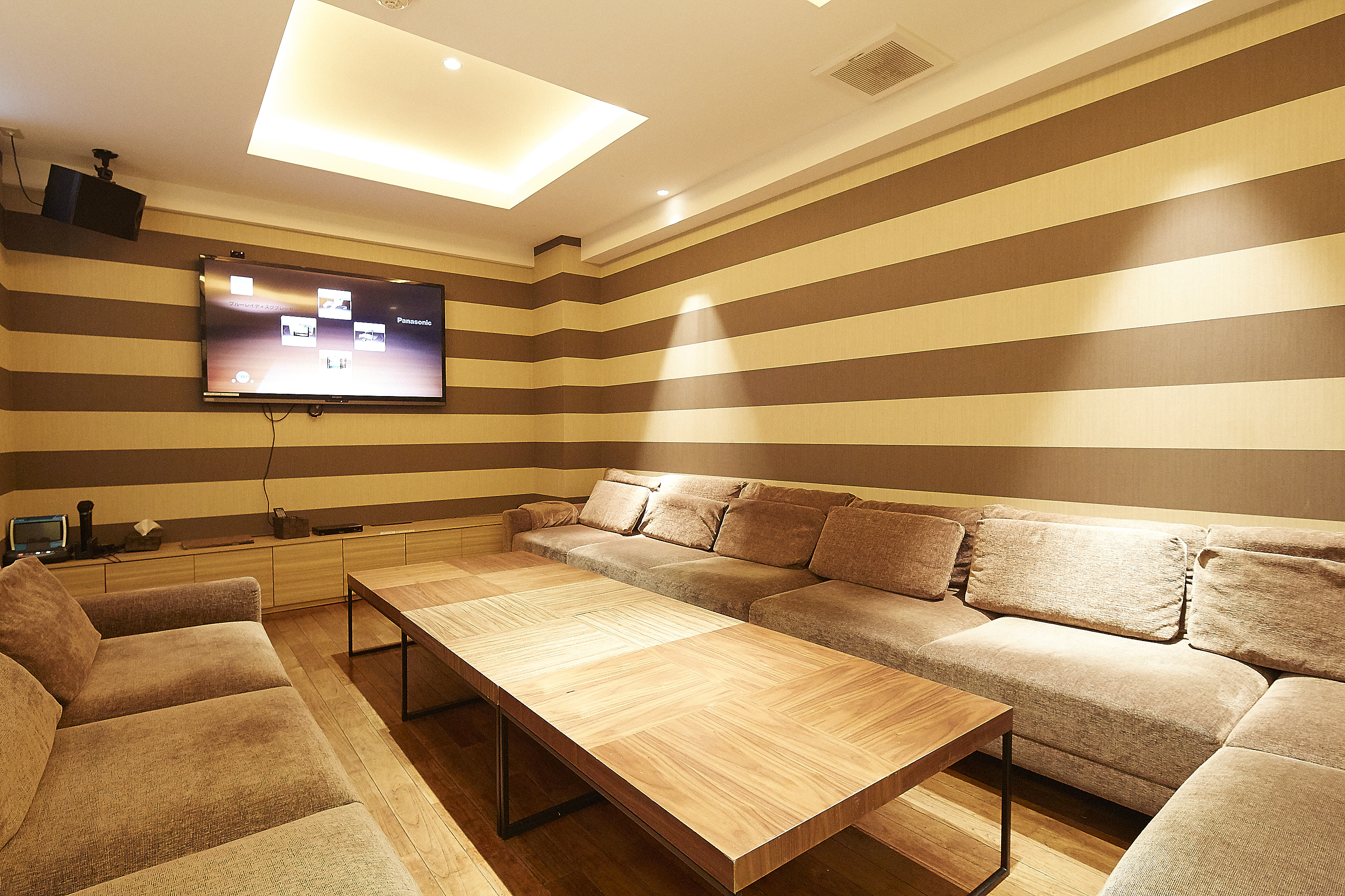 Lounge-R スペースA