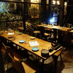 The Blooks Grill Beef Brooklyn Style ザブルックス グリルビーフ ブルックリンスタイル の店舗情報 パーティ会場 会費制 少人数結婚式 ウェディングパーティーのエモパ エモーショナルパーティー